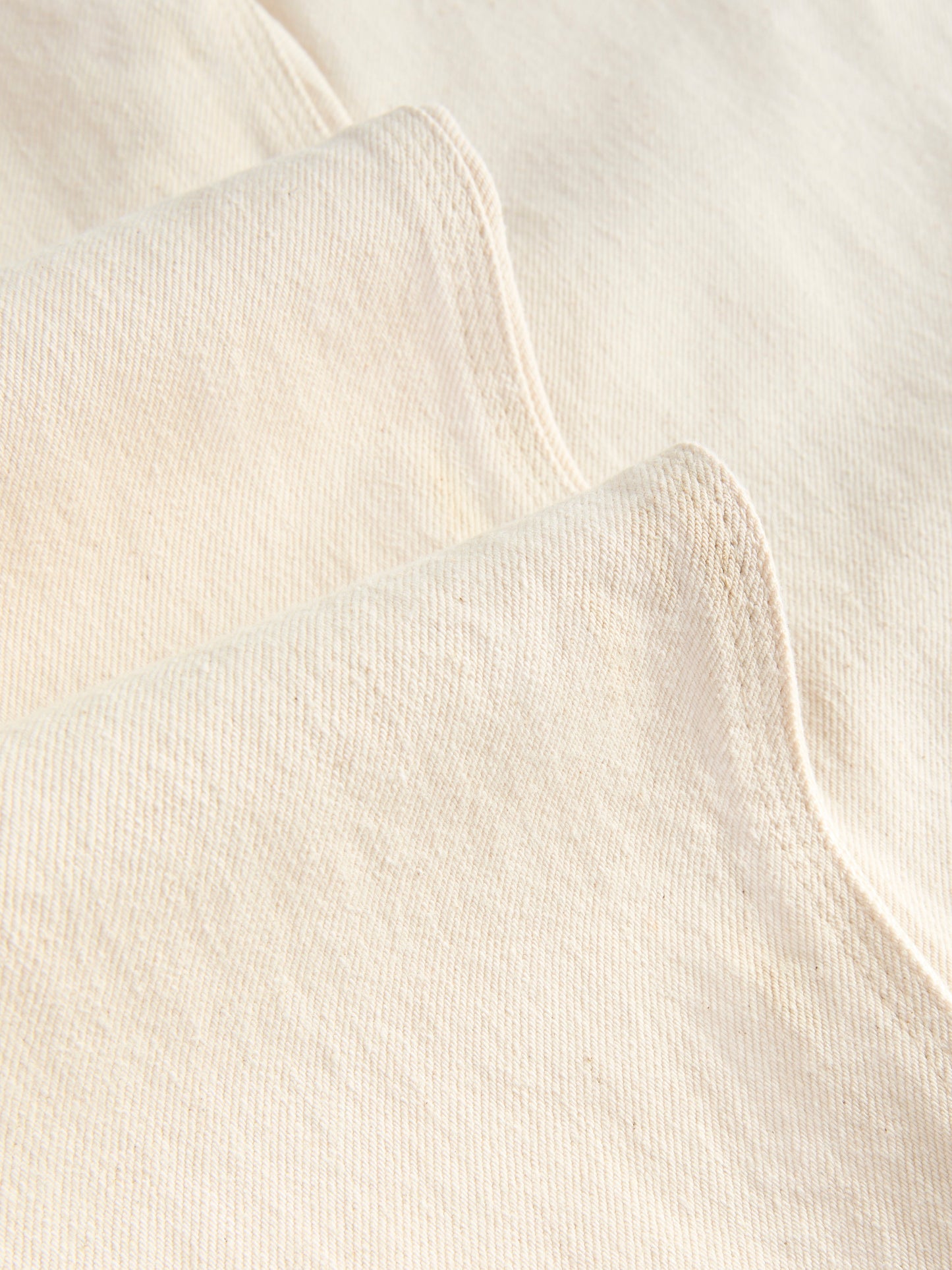 The Myra - Relaxed Fit - Ecru One Wash.